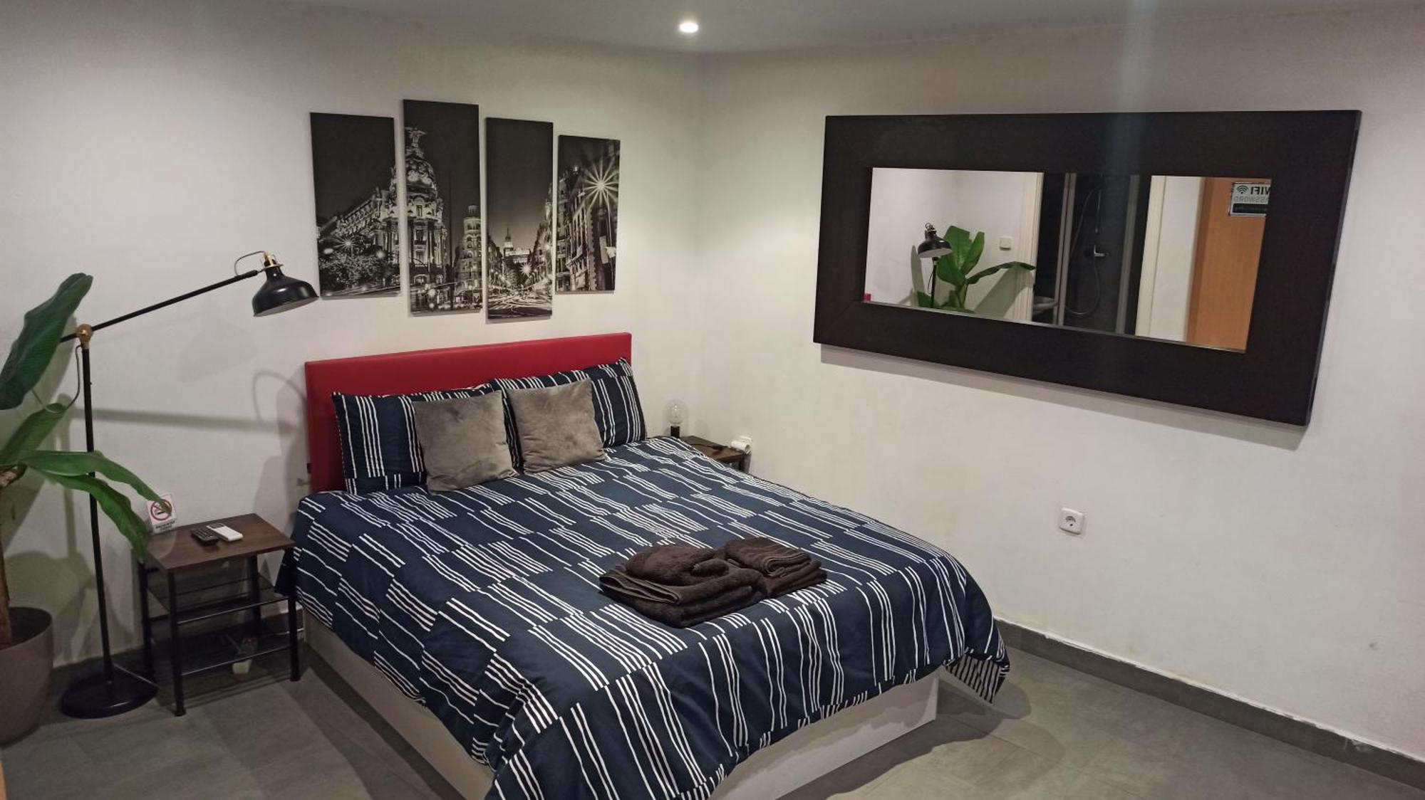 Apartmento En El Corazon De Malasana Мадрид Екстериор снимка